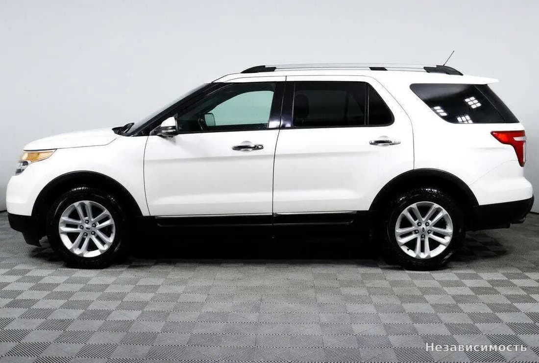 Ford Explorer 2012 с пробегом — фото 8