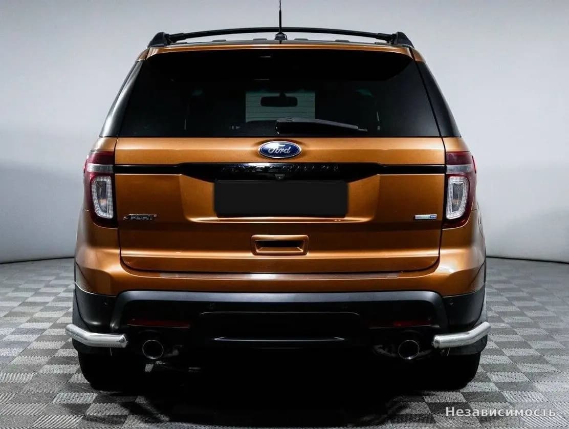 Ford Explorer 2013 с пробегом — фото 5