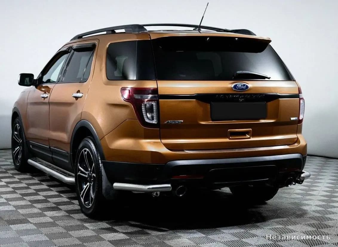 Ford Explorer 2013 с пробегом — фото 6