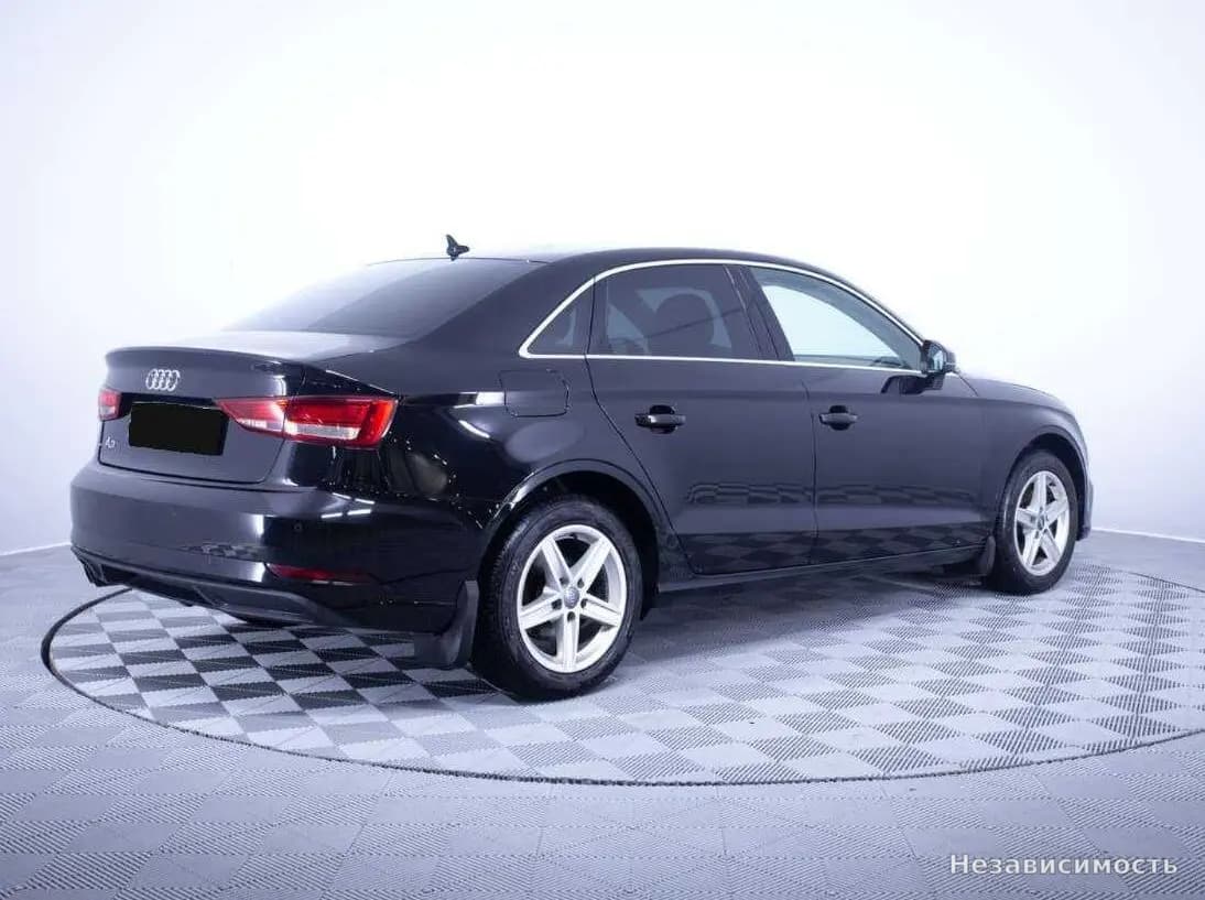 Audi A3 2020 с пробегом — фото 5