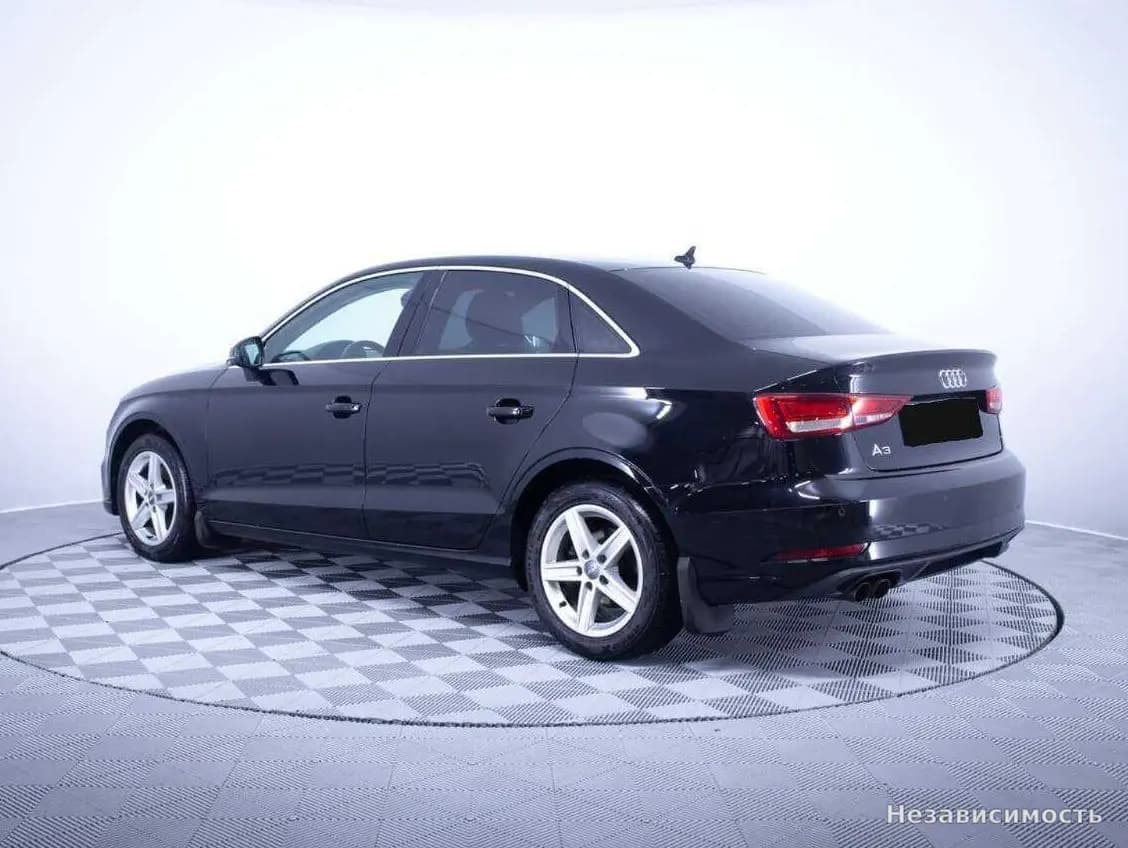 Audi A3 2020 с пробегом — фото 7