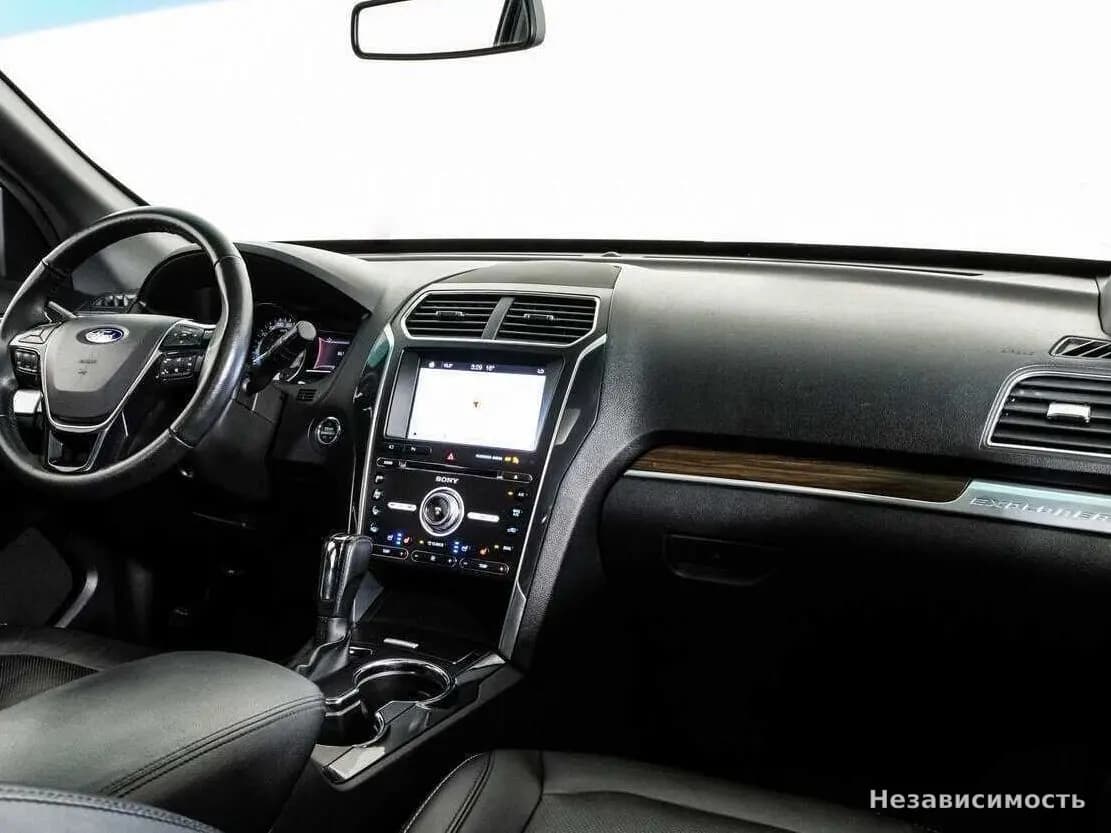 Ford Explorer 2016 с пробегом — фото 7