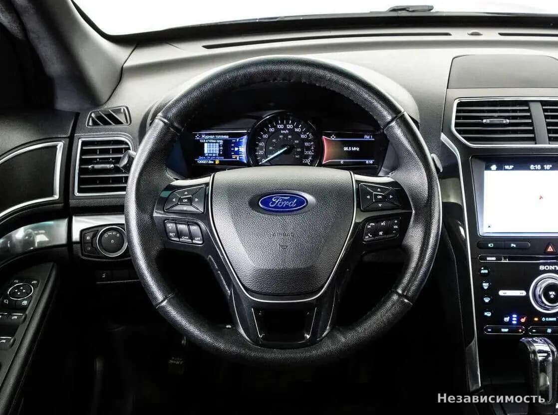 Ford Explorer 2016 с пробегом — фото 10