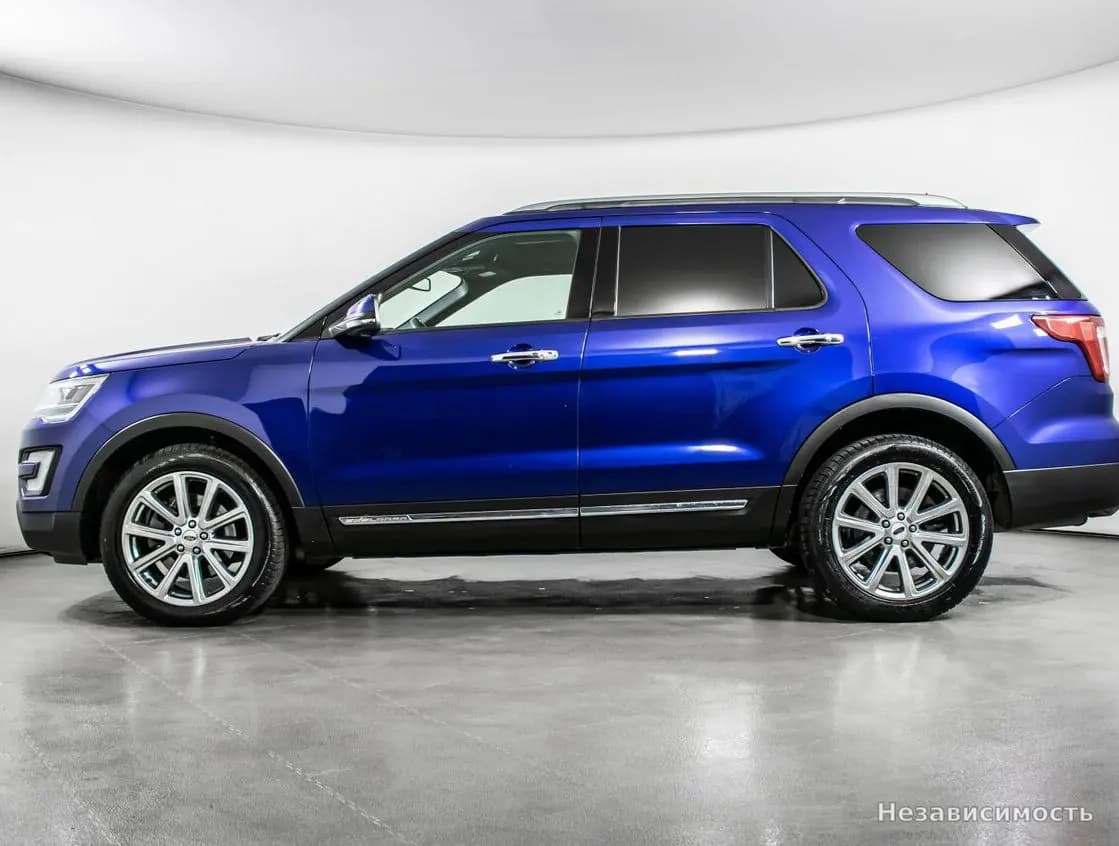 Ford Explorer 2017 с пробегом — фото 8
