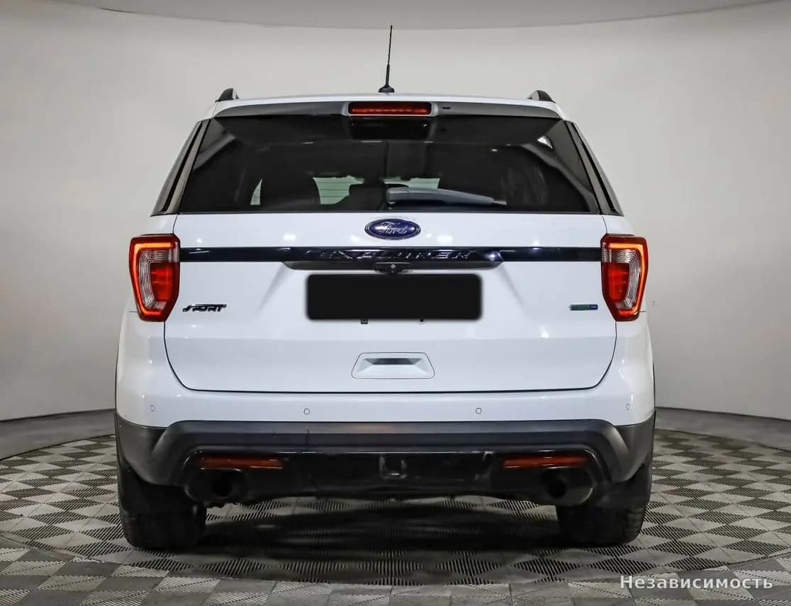 Ford Explorer 2015 с пробегом — фото 7