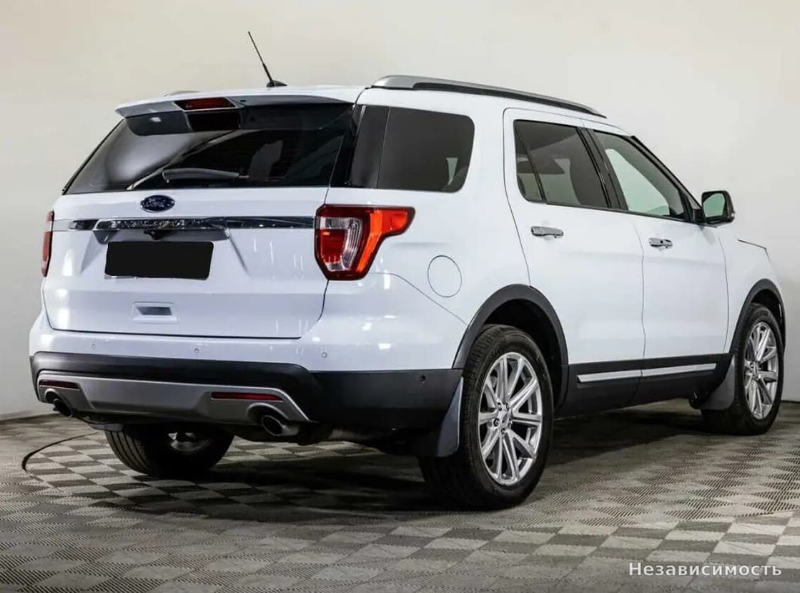 Ford Explorer 2016 с пробегом — фото 4