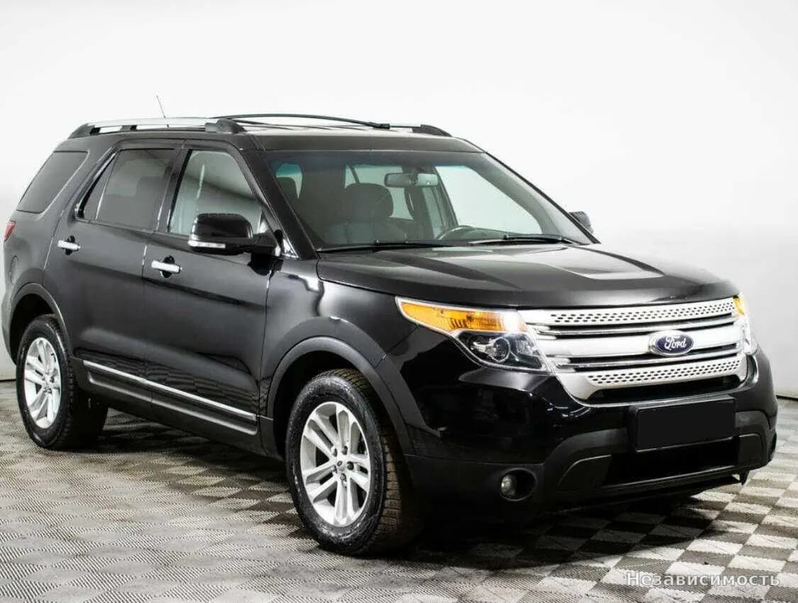 Ford Explorer 2014 с пробегом — фото 3