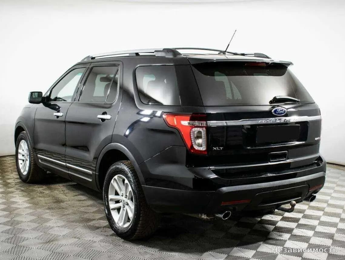 Ford Explorer 2014 с пробегом — фото 5