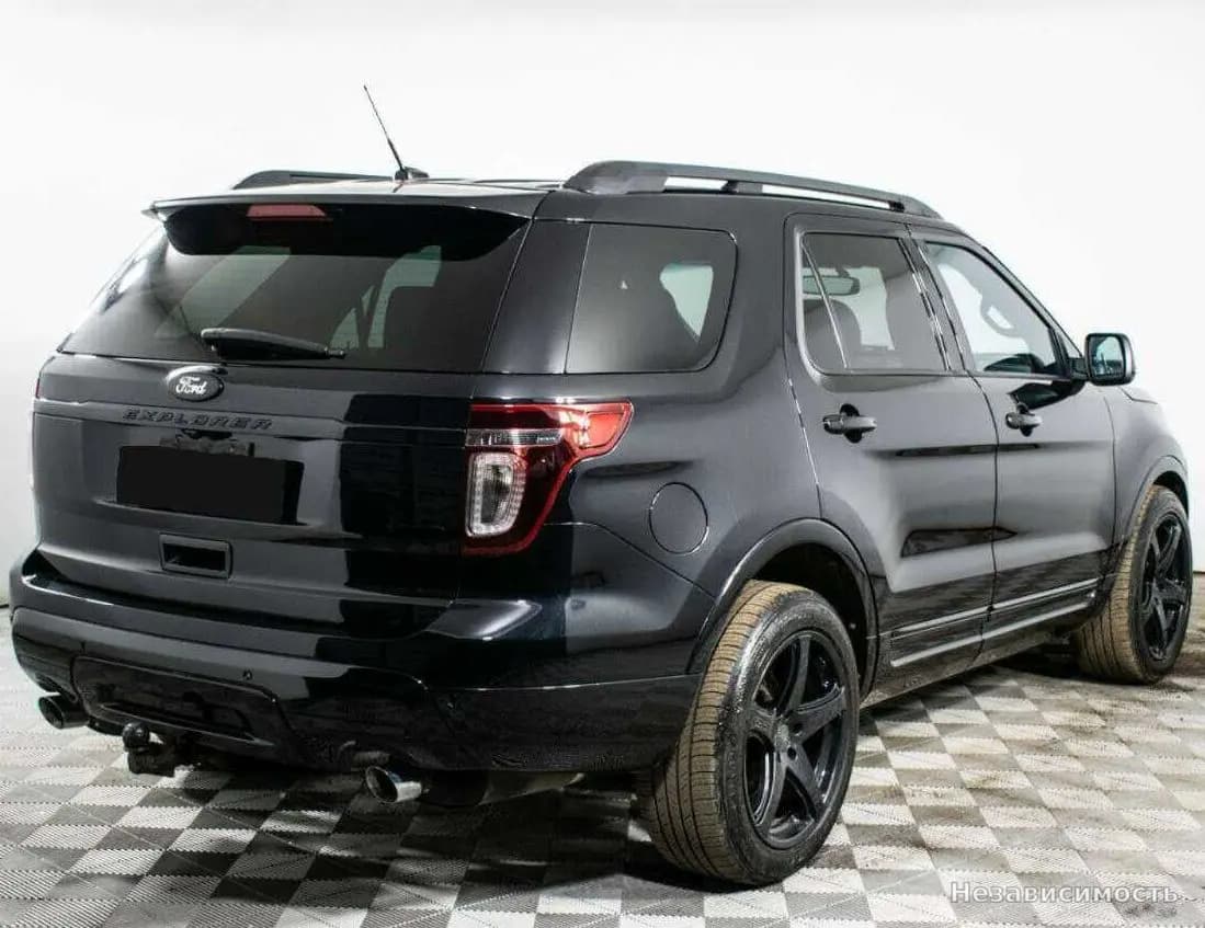 Ford Explorer 2013 с пробегом — фото 4