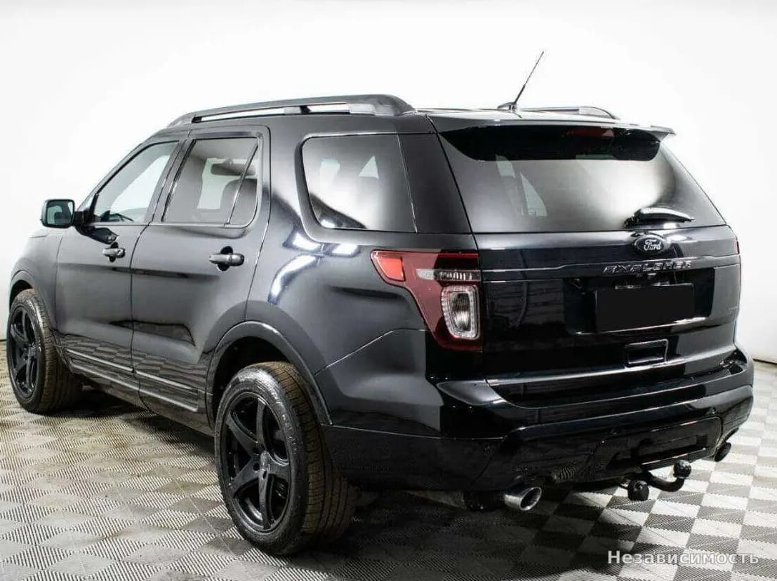 Ford Explorer 2013 с пробегом — фото 6