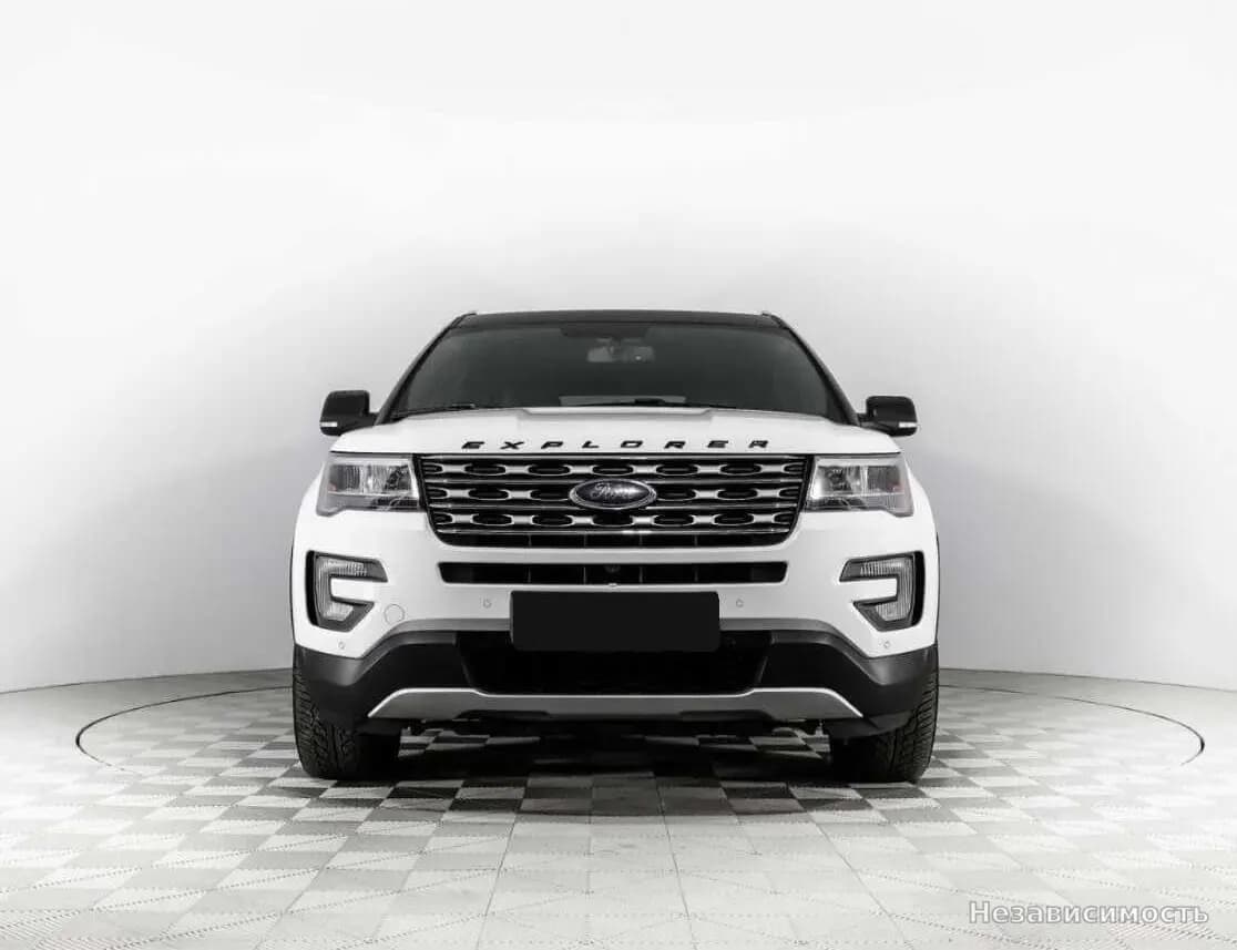 Ford Explorer 2017 с пробегом — фото 2