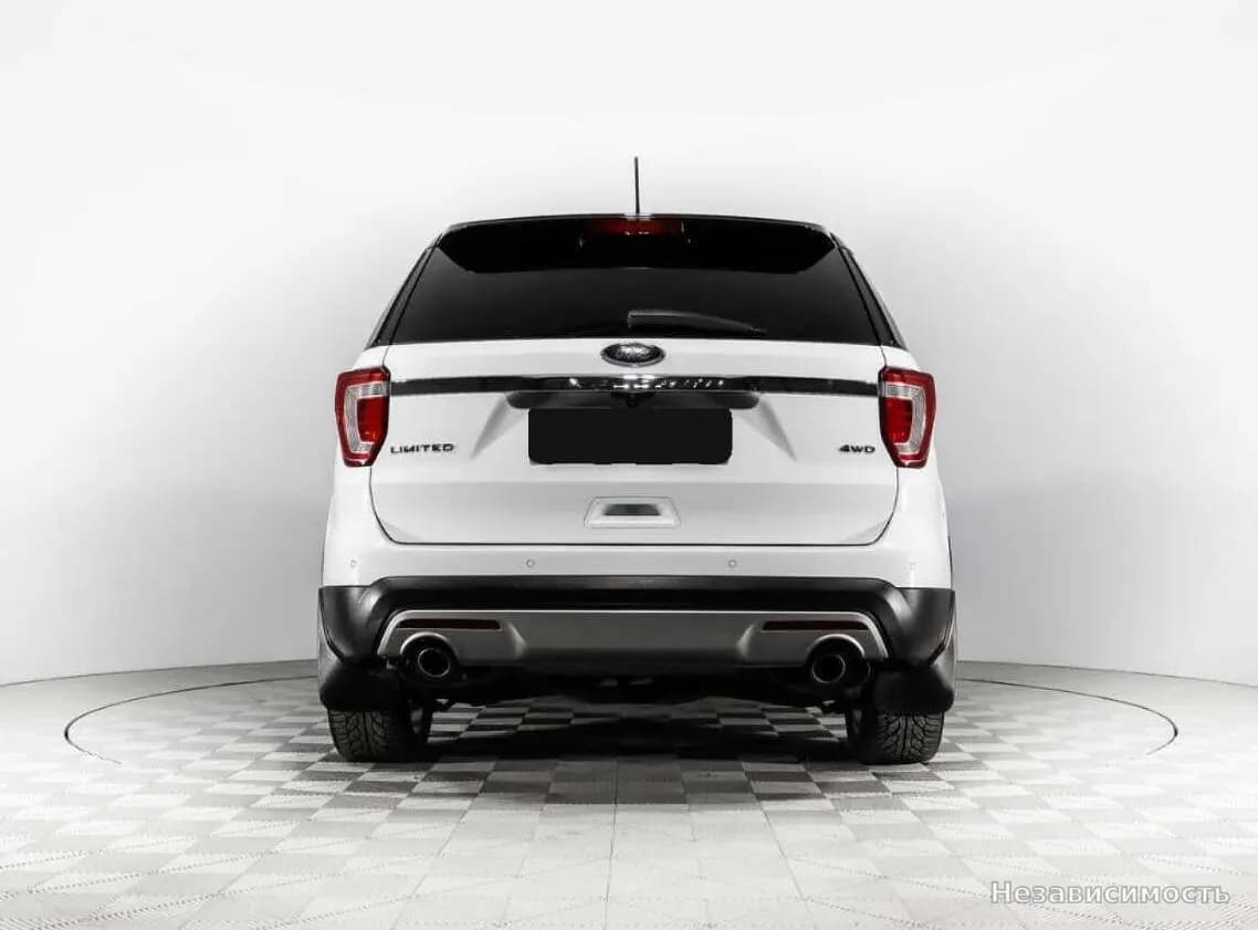 Ford Explorer 2017 с пробегом — фото 6