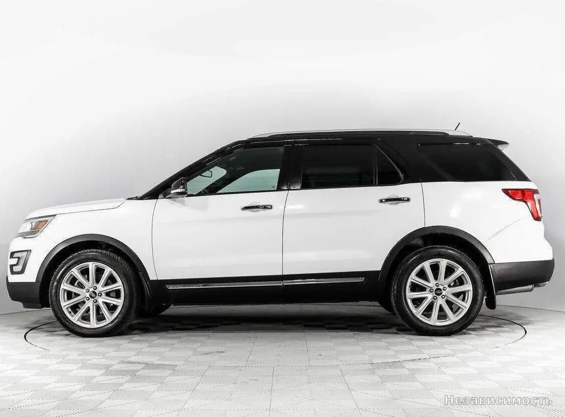 Ford Explorer 2017 с пробегом — фото 8