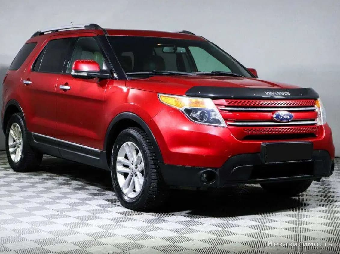 Ford Explorer 2012 с пробегом — фото 2