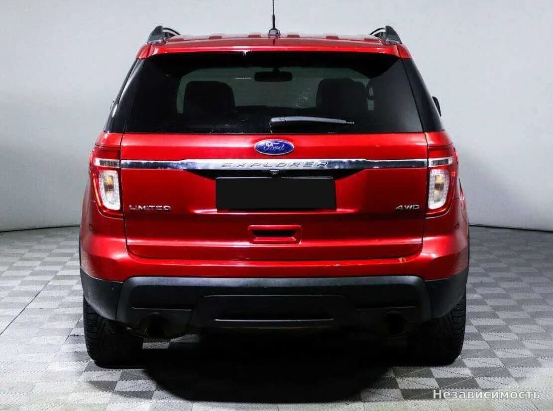 Ford Explorer 2012 с пробегом — фото 4