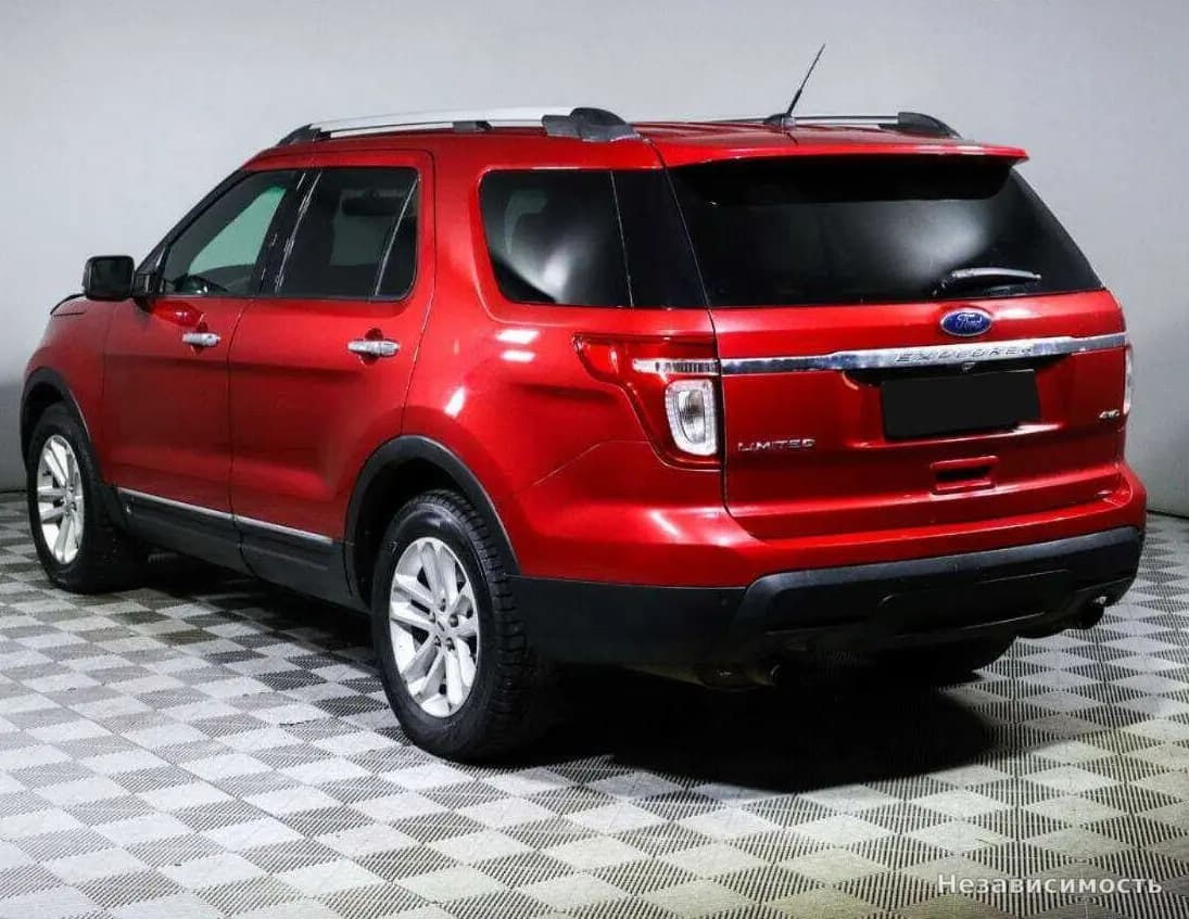 Ford Explorer 2012 с пробегом — фото 5