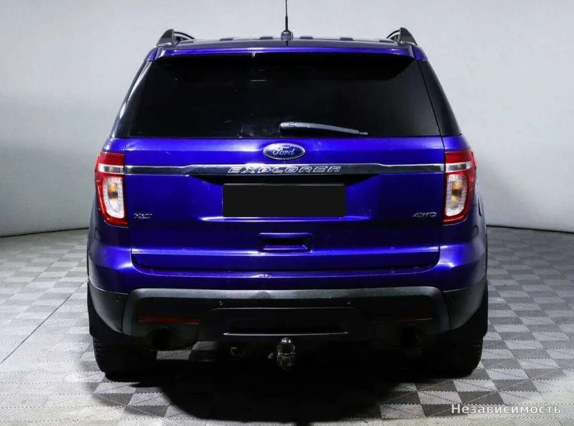 Ford Explorer 2014 с пробегом — фото 5