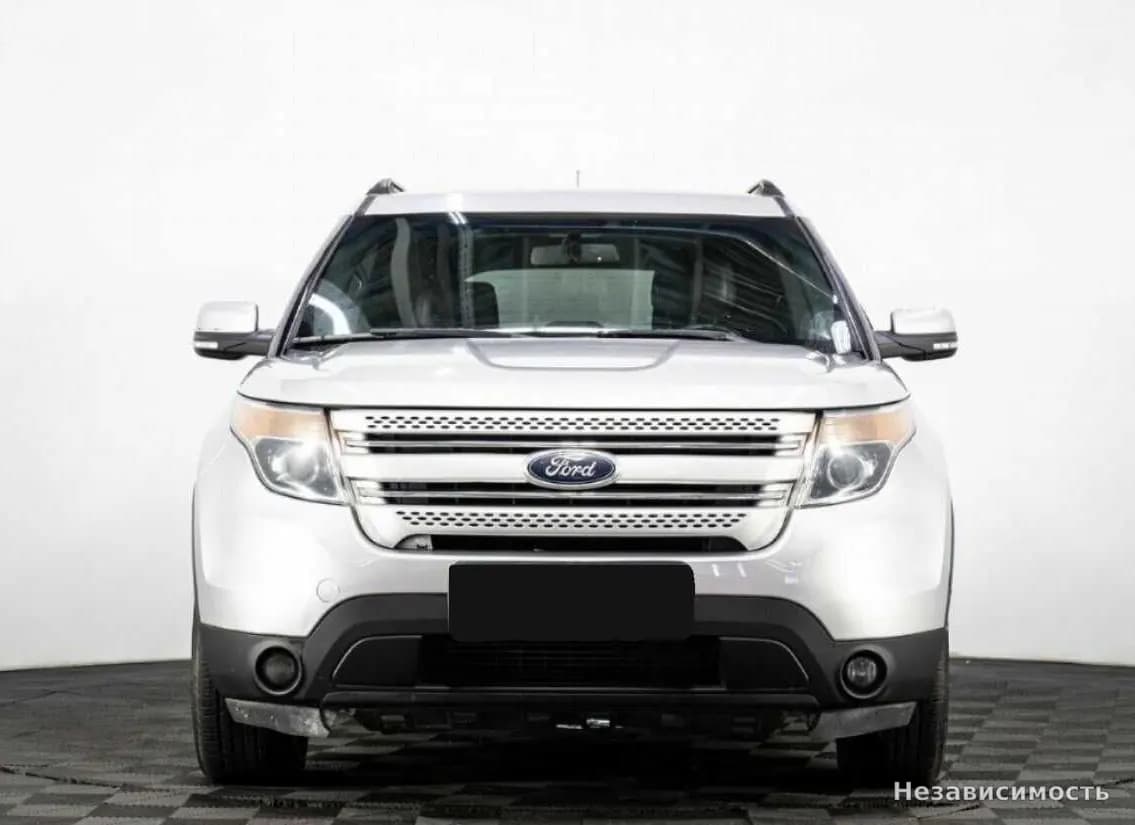 Ford Explorer 2013 с пробегом — фото 2