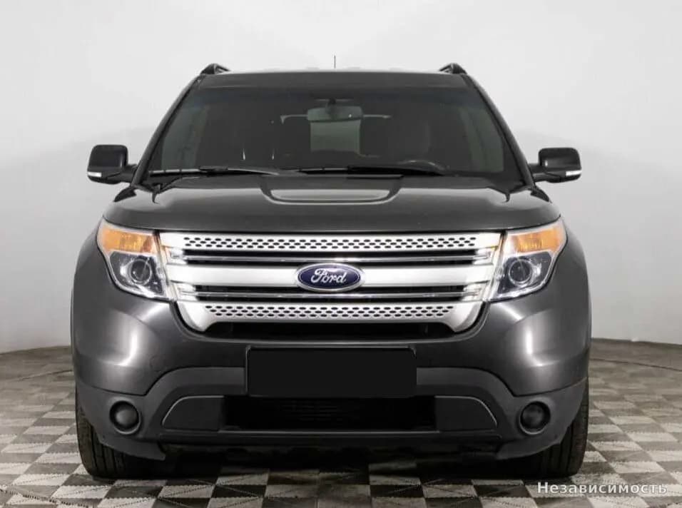 Ford Explorer 2015 с пробегом — фото 2