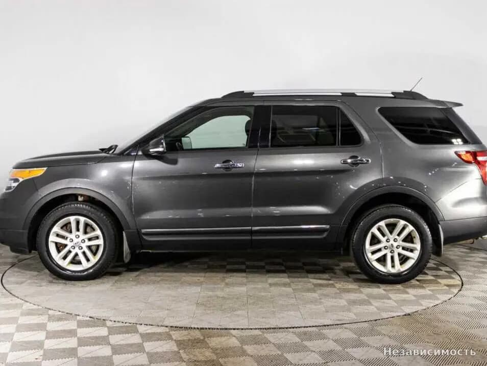Ford Explorer 2015 с пробегом — фото 8