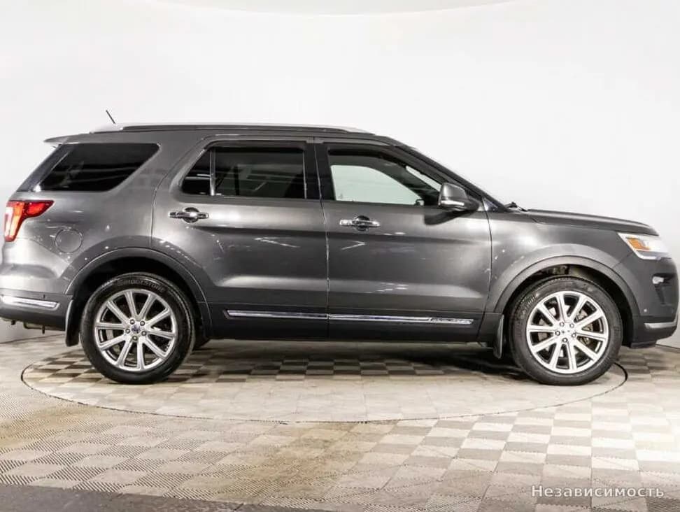 Ford Explorer 2018 с пробегом — фото 4