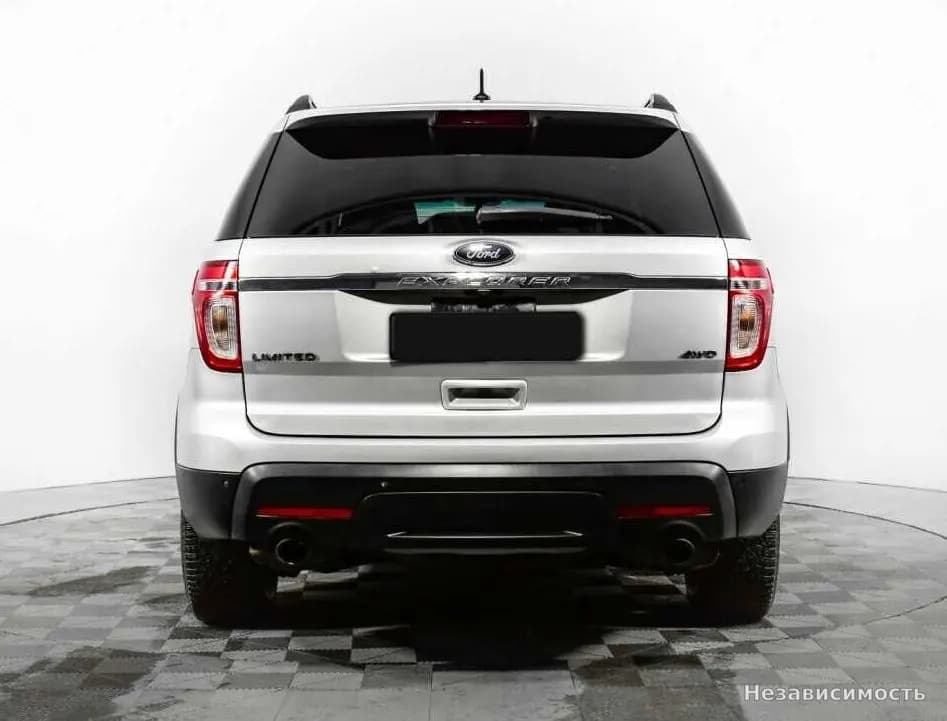 Ford Explorer 2014 с пробегом — фото 6
