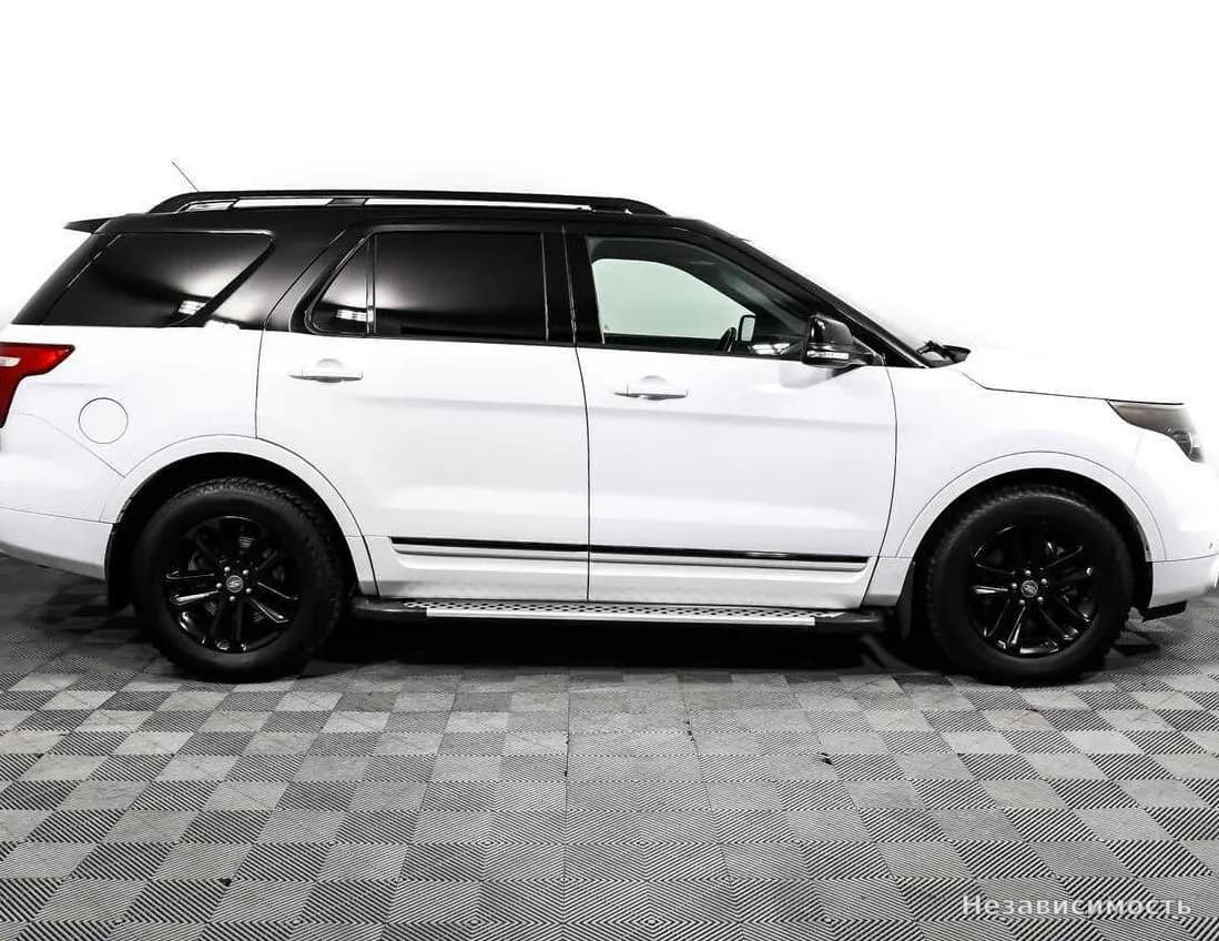 Ford Explorer 2013 с пробегом — фото 4