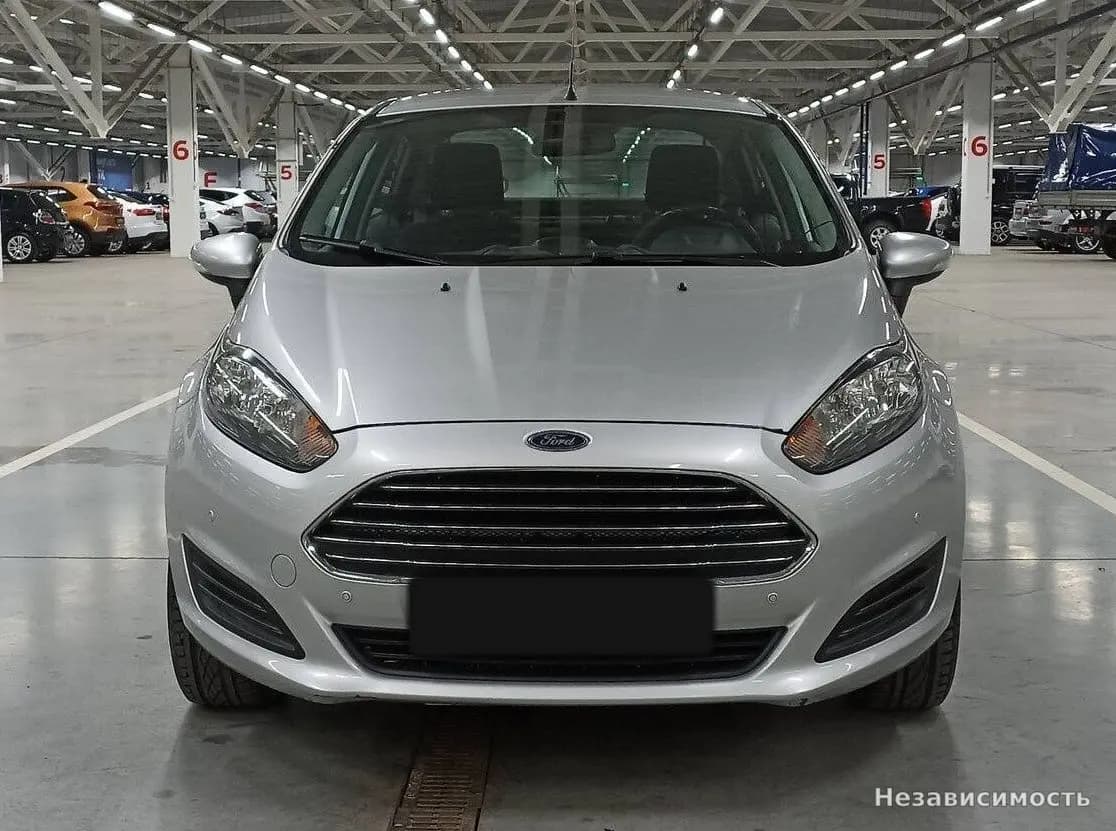 Ford Fiesta 2015 с пробегом — фото 2