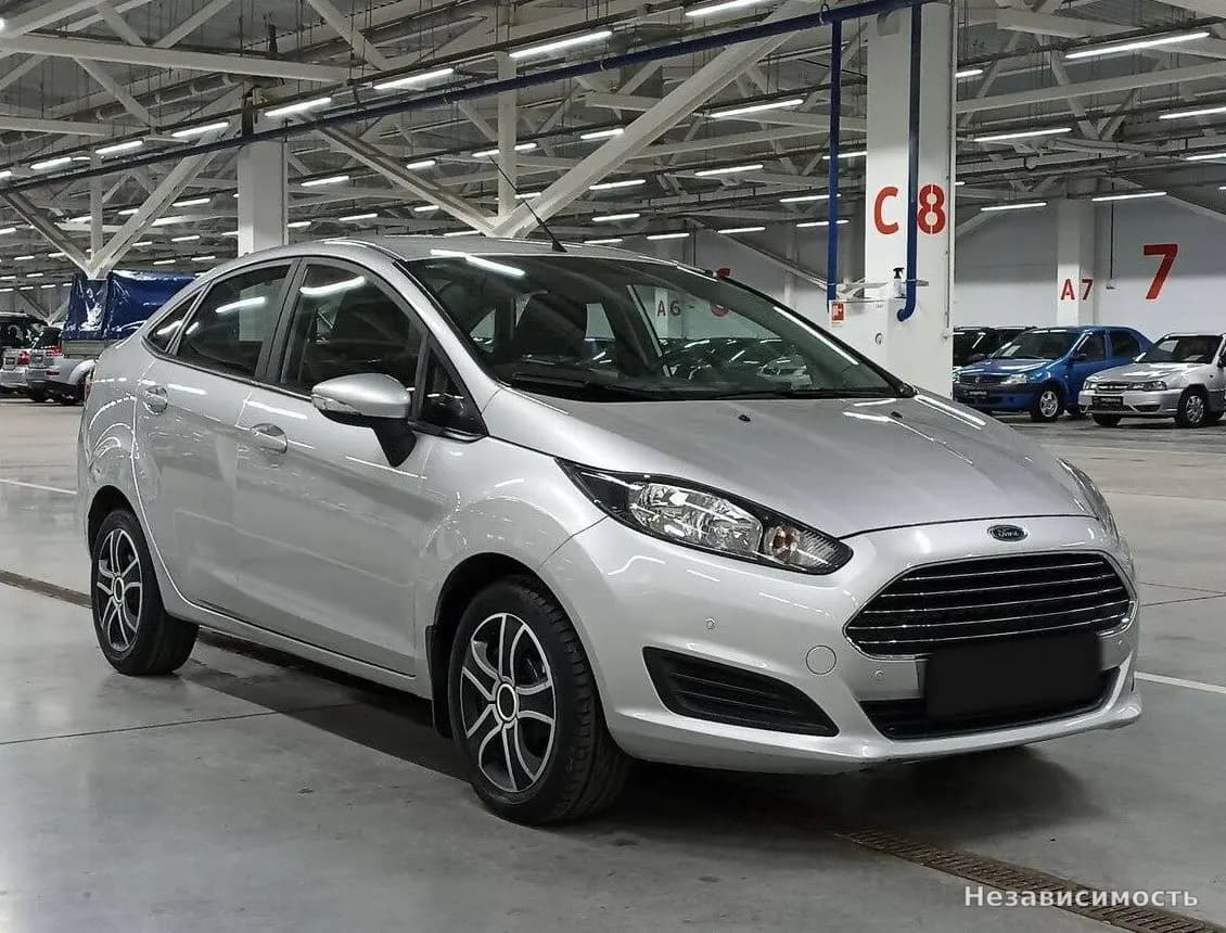 Ford Fiesta 2015 с пробегом — фото 3