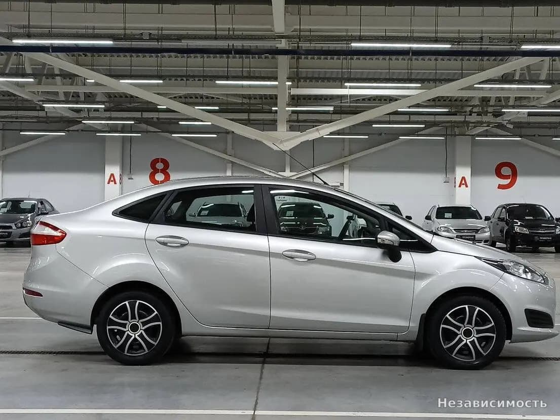 Ford Fiesta 2015 с пробегом — фото 4