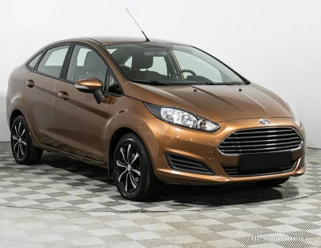 Ford Fiesta 2016 с пробегом — фото 3