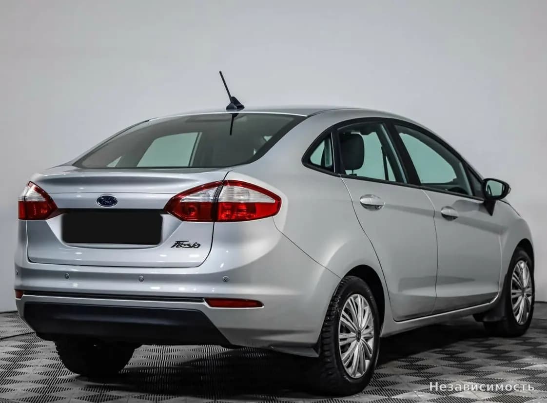 Ford Fiesta 2016 с пробегом — фото 4