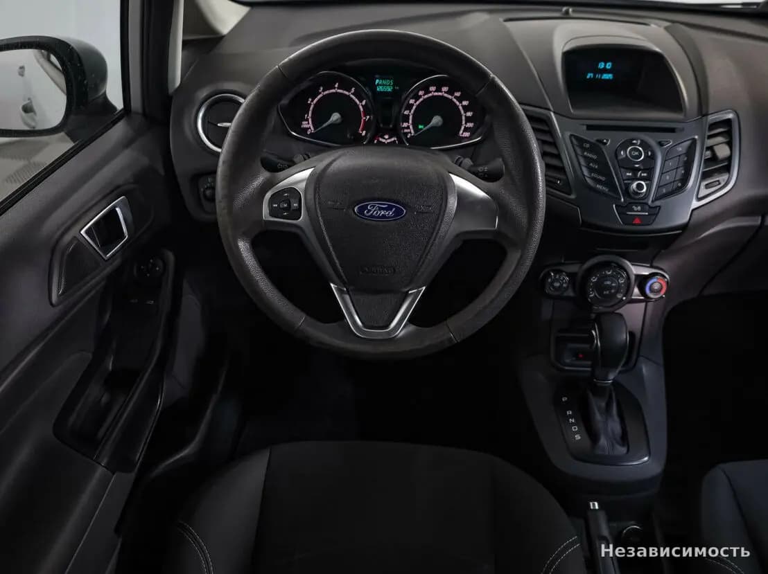 Ford Fiesta 2016 с пробегом — фото 9