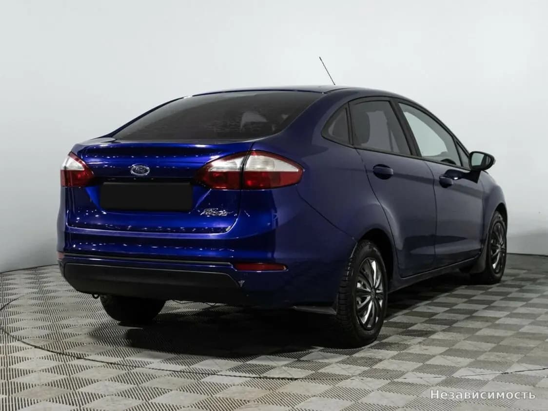 Ford Fiesta 2015 с пробегом — фото 5