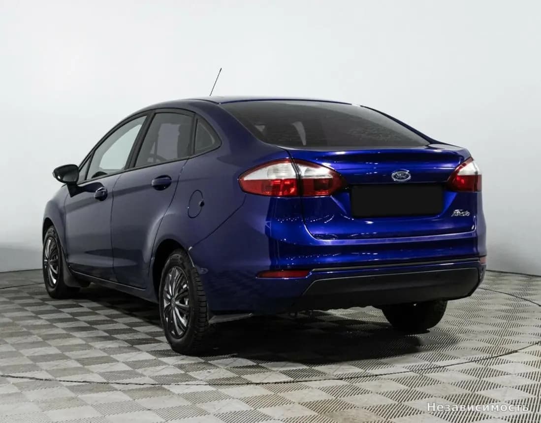 Ford Fiesta 2015 с пробегом — фото 7