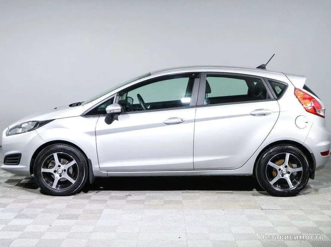 Ford Fiesta 2017 с пробегом — фото 8