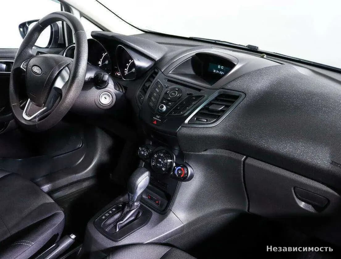 Ford Fiesta 2017 с пробегом — фото 9