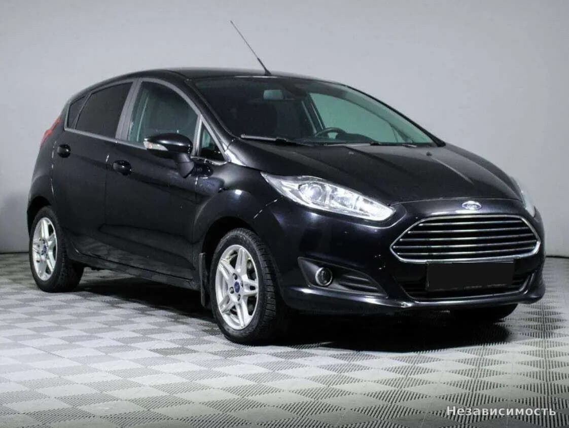 Ford Fiesta 2015 с пробегом — фото 3