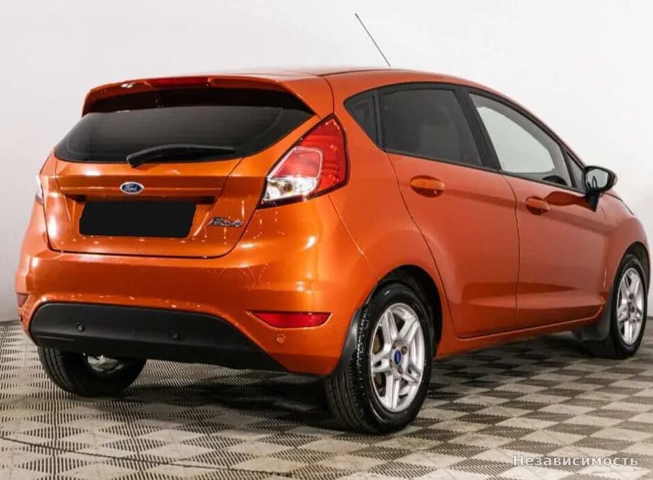 Ford Fiesta 2015 с пробегом — фото 5
