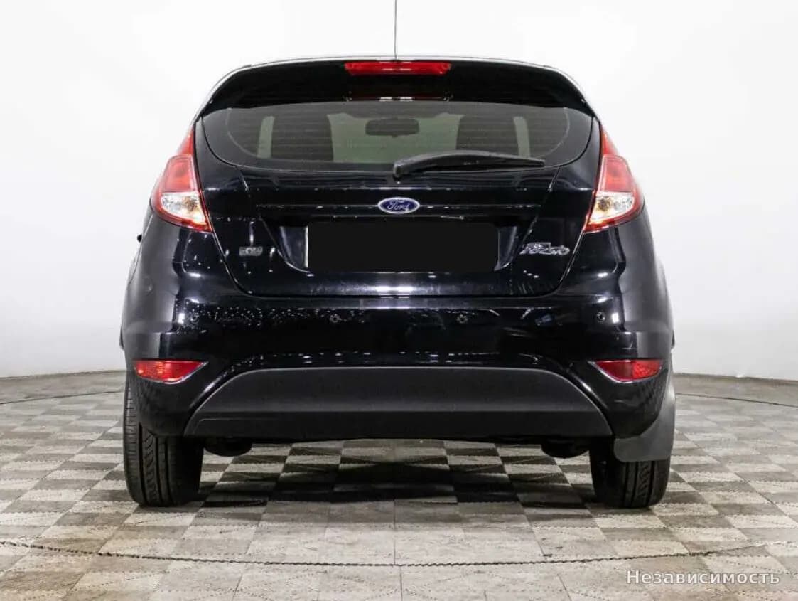 Ford Fiesta 2016 с пробегом — фото 6