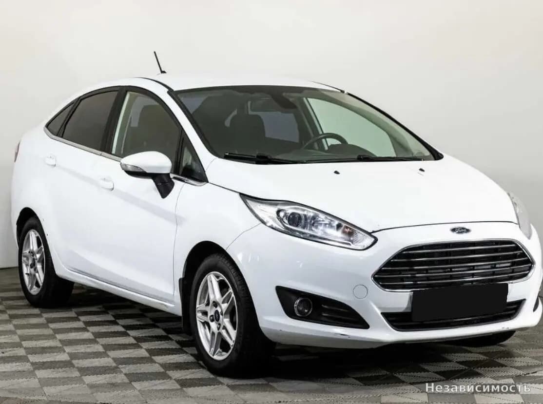 Ford Fiesta 2017 с пробегом — фото 3