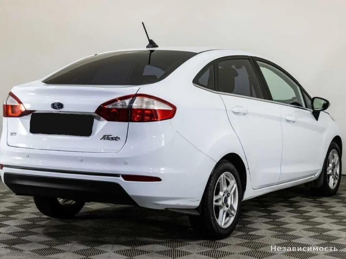 Ford Fiesta 2017 с пробегом — фото 4