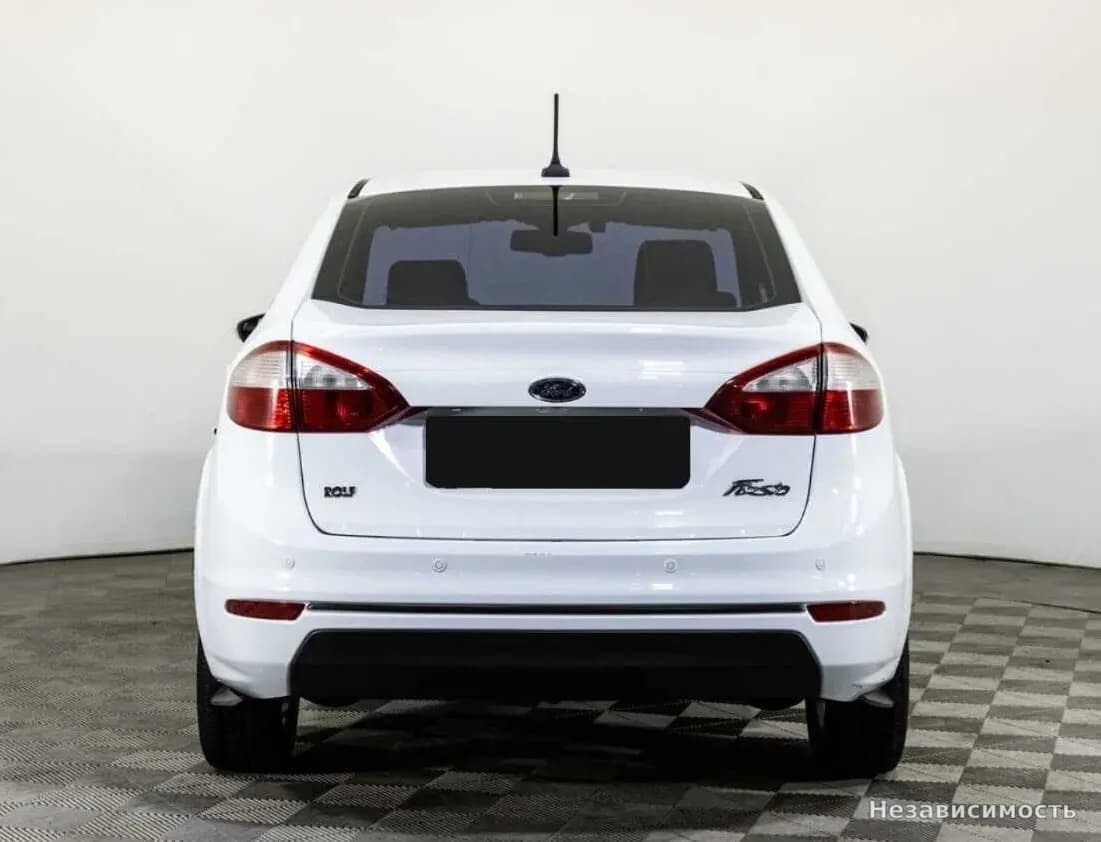 Ford Fiesta 2017 с пробегом — фото 5