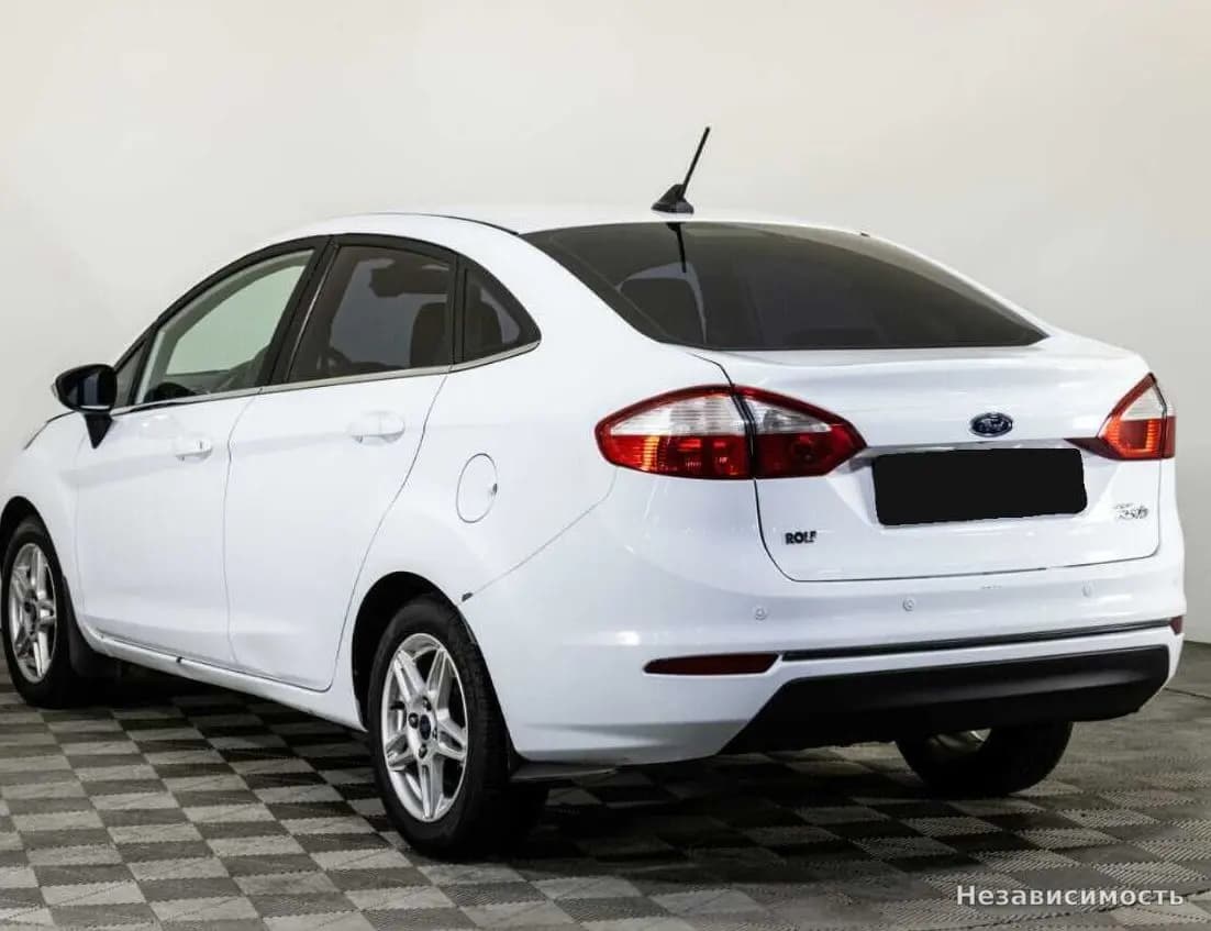 Ford Fiesta 2017 с пробегом — фото 6