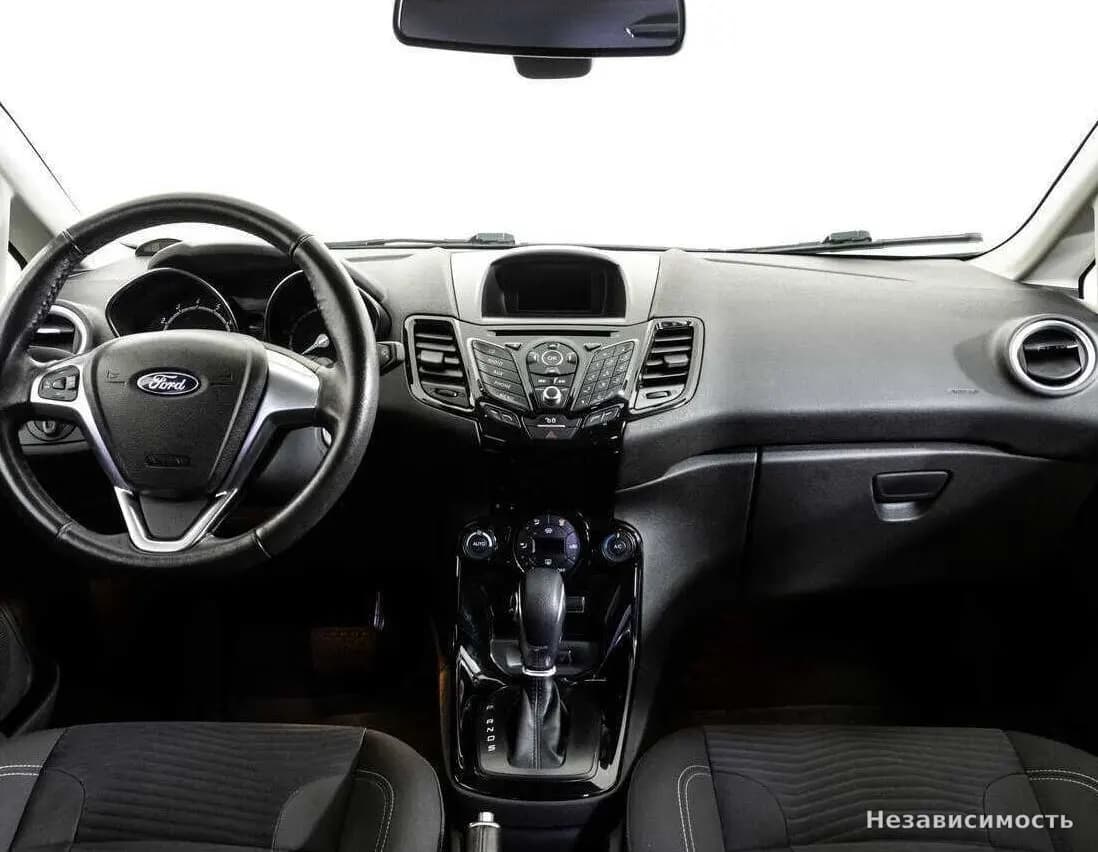 Ford Fiesta 2017 с пробегом — фото 8
