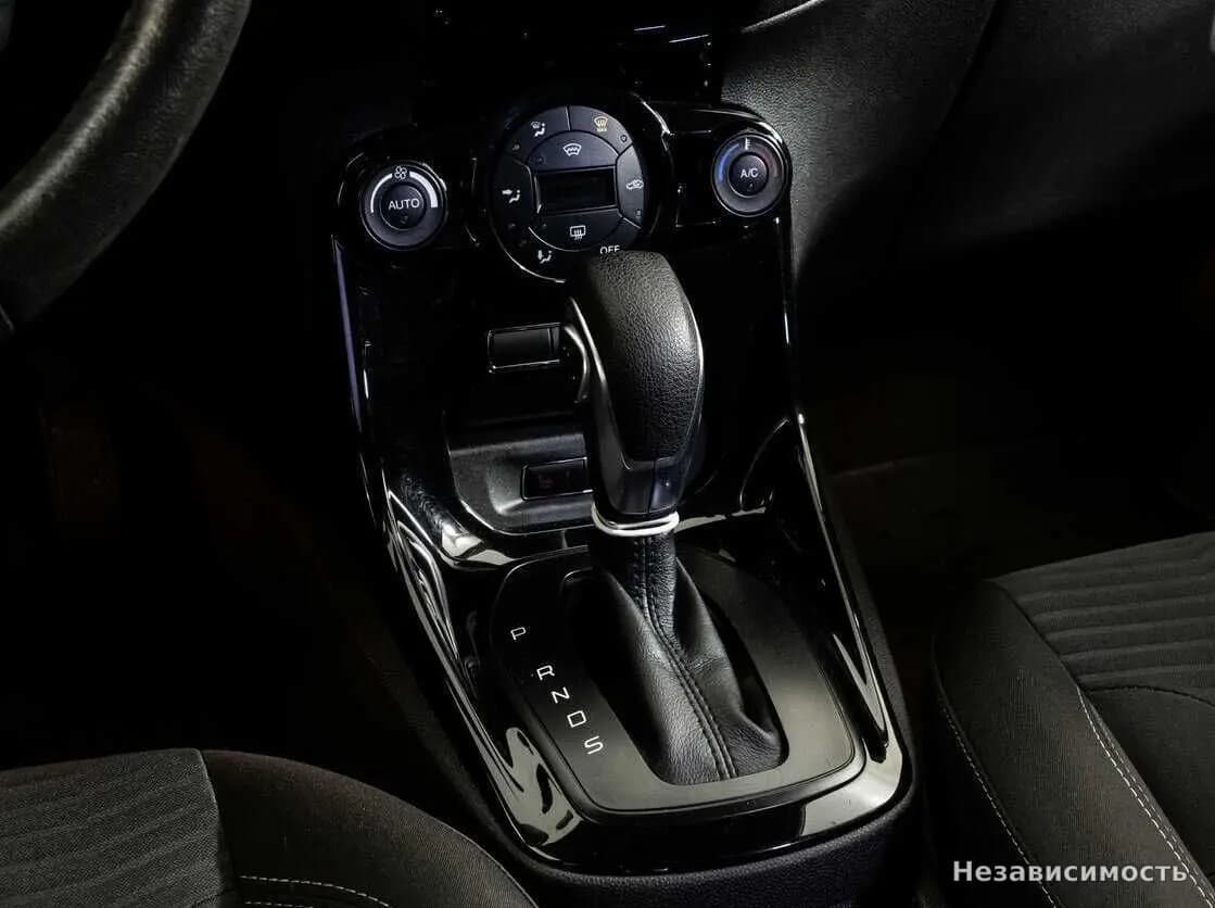 Ford Fiesta 2017 с пробегом — фото 10