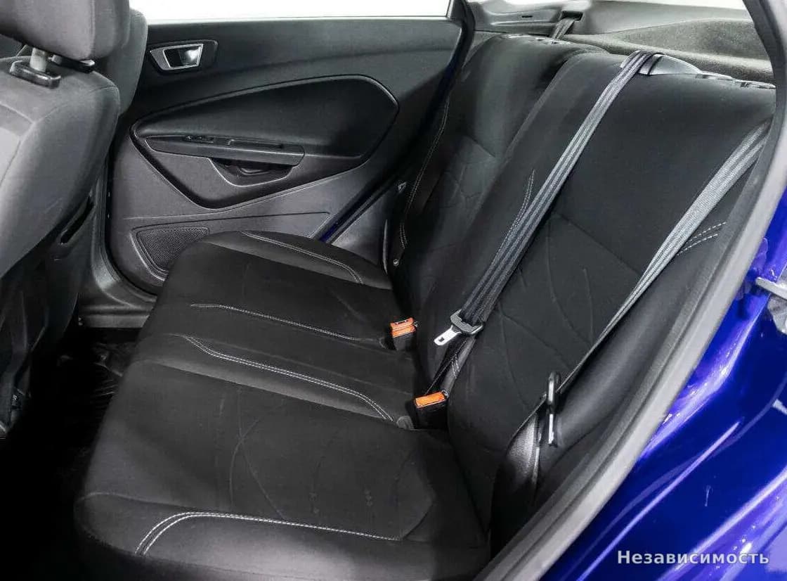 Ford Fiesta 2016 с пробегом — фото 10