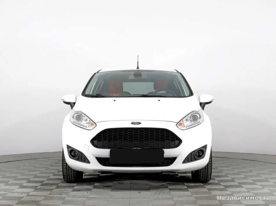 Ford Fiesta 2016 с пробегом — фото 2