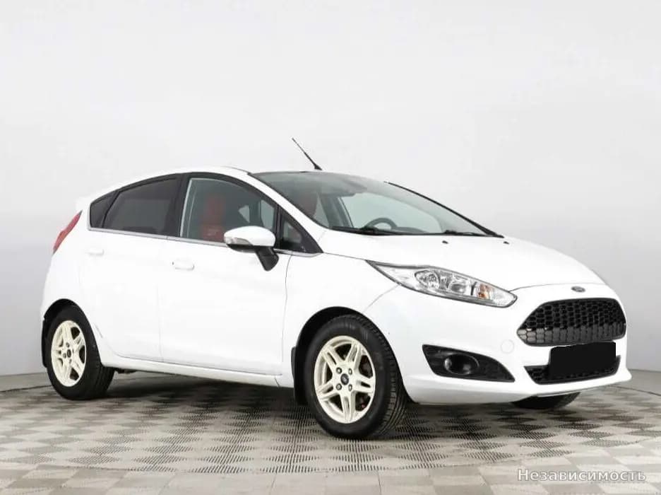 Ford Fiesta 2016 с пробегом — фото 3