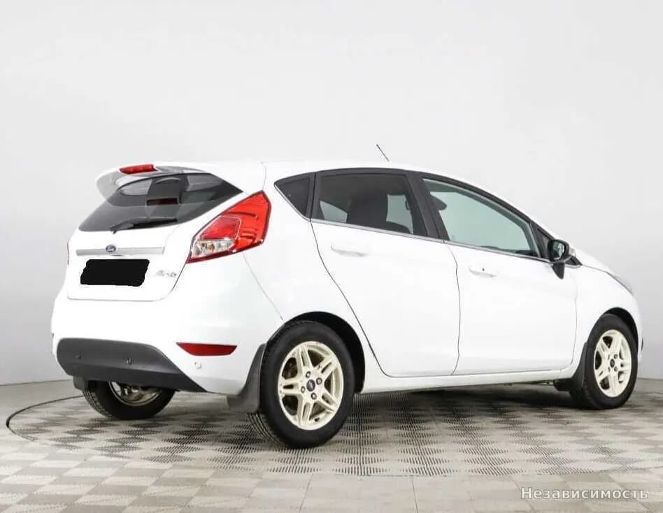 Ford Fiesta 2016 с пробегом — фото 5